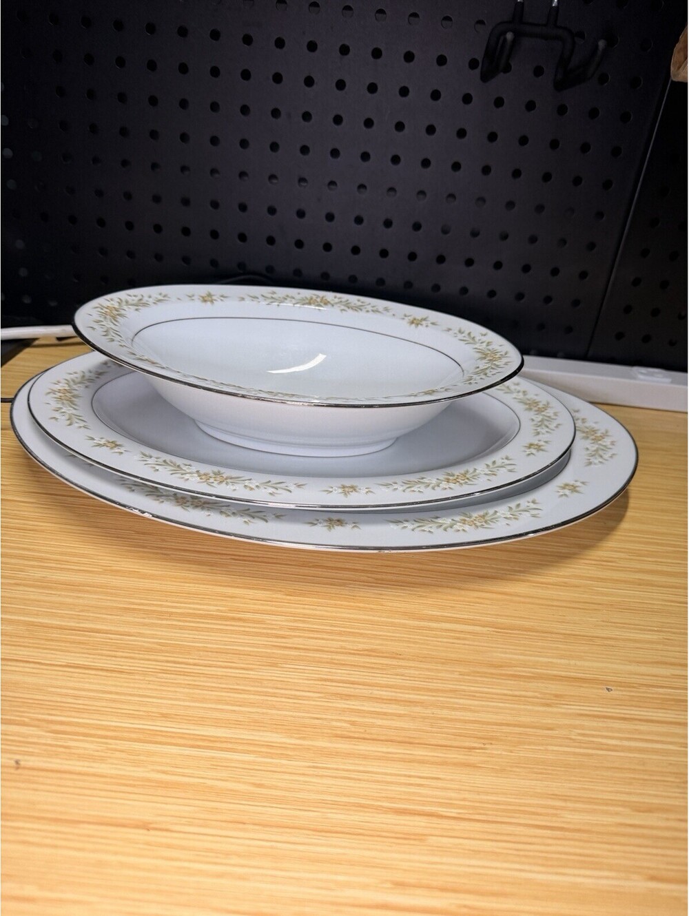 VTG Lot of 3 Serving Bowls Plates Style House Mayfair, Platinum Rimmed Vegetable